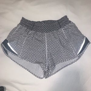 Black and white lulu shorts